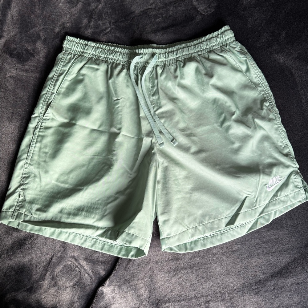Men’s Nike 6” shorts